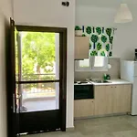 Lovely By The Sea 2 ….. Апартаменты Эпаноми