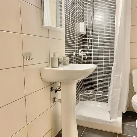 Lovely By The Sea 2 ….. Apartament